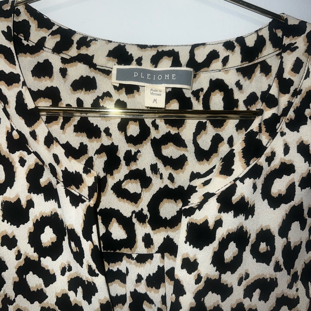 Pleione animal print blouse long sleeve size M - Picture 2 of 4
